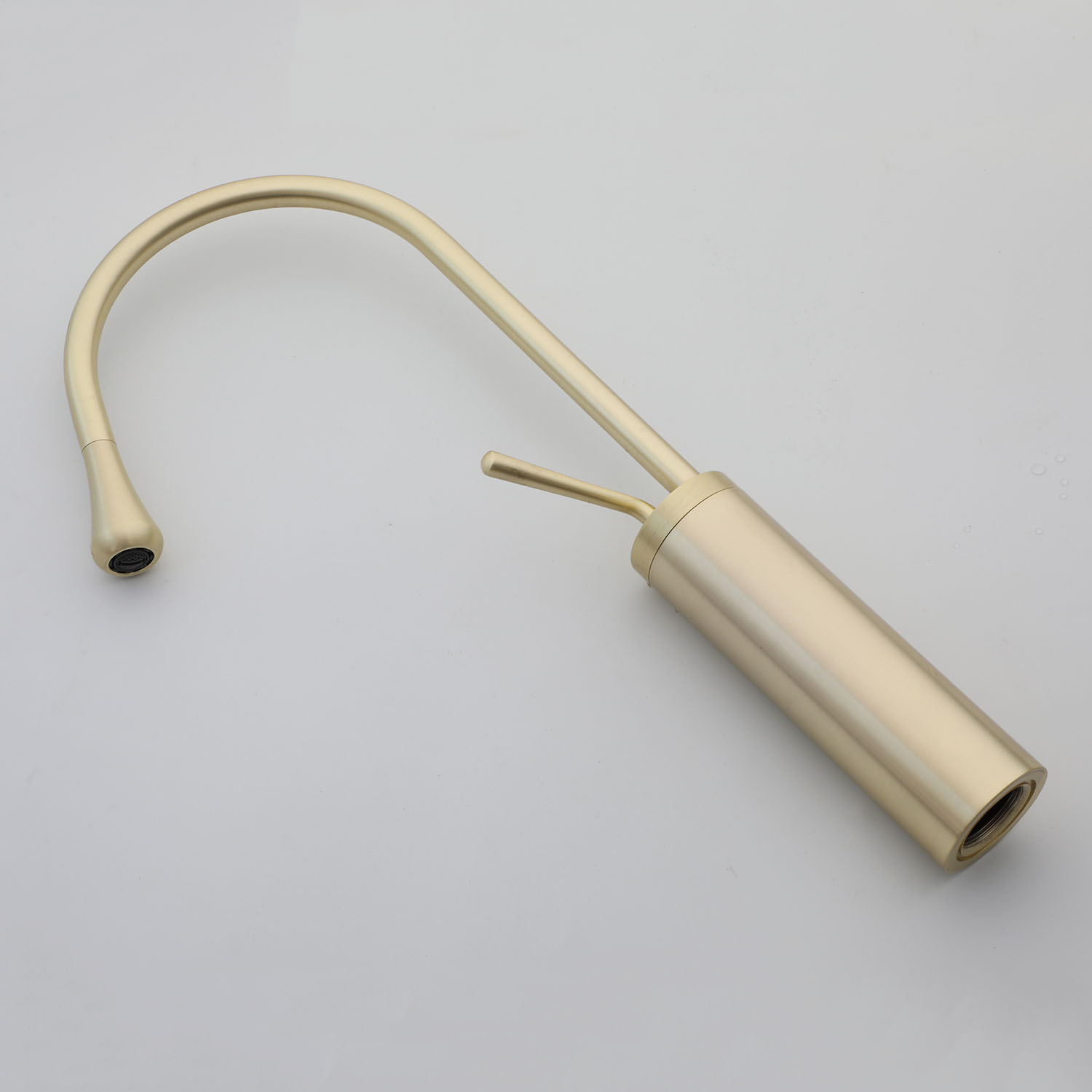 ZAPPO Freestanding Tub Filler  - Home Bathroom Faucets recension och pris
